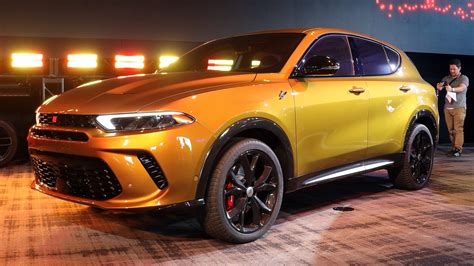 The all-new 2023 Dodge Hornet will be built at the Giambattista Vico Stellantis plant in Pomigliano d&x27;Arco, Naples, Italy. . Dodge hornet wiki
